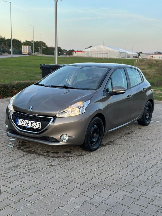 Peugeot 208 1.4 HDi 68 KM 2012 5 drzwi diesel