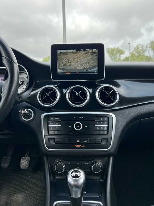 Mercedes-Benz CLA 180d | 170000kms | Histórico completo na Mercedes