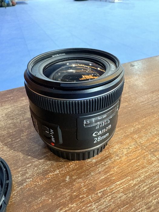 Lente EF 28mm IS USM