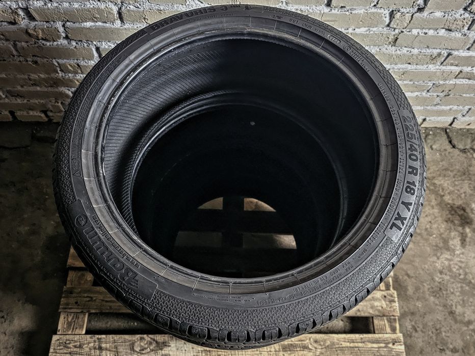 Як нові 225/40r18 Barum | France | 8mm | 2022 | Преміум шини | Ідеал