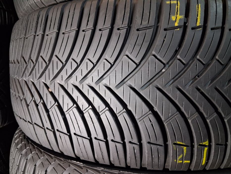 245/45 R18 Kleber Qdraxer 3 шини всесезонні  Пара