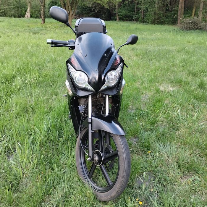 Skuter Junak poj 50cc cylinder 70cc