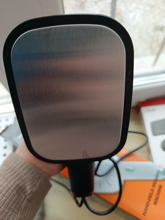 Ручна праска .нова