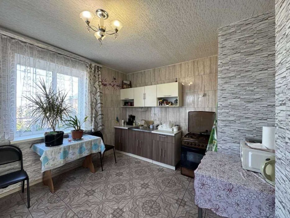 Продам 2-х этажный дом, 189 кв.м на Мирном