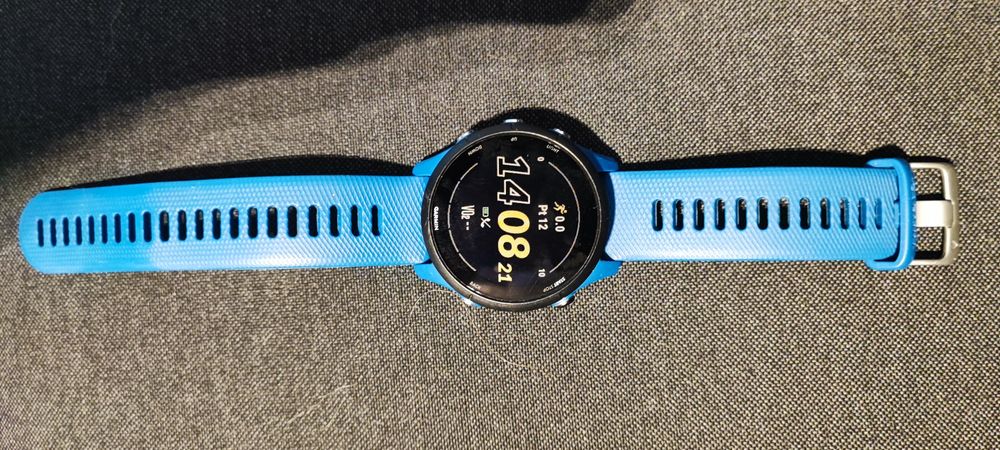 Garmin forerrunner 255 - idealny stan+ gratis