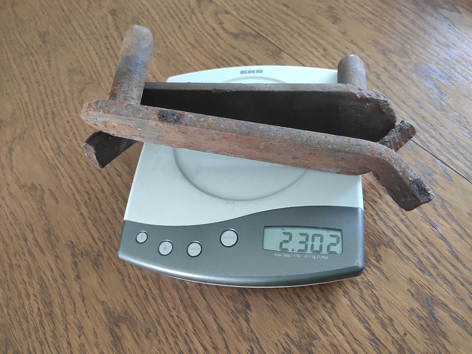 2 sworznie do osadzenia drzwi bramy okucia PRL