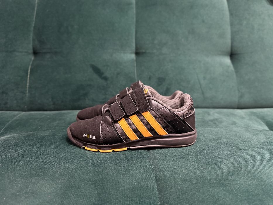 Buty dziecięce firmy Adidas
