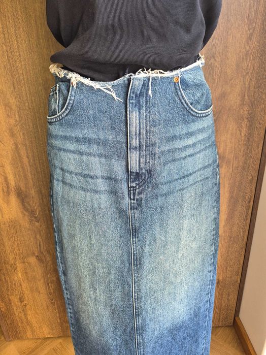 Długa spódnica jeansowa Pull&Bear spódnica maxi  niebieska retro