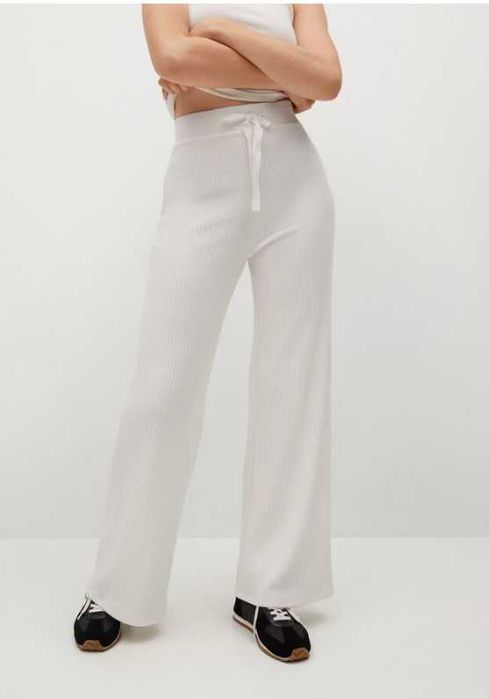 Жіночі трикотажні білі спортивні штани брюки в рубчик Mango розмір М