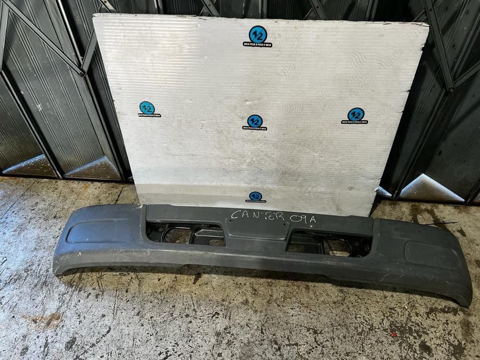 Para Choques frente Mitsubishi Canter 2009