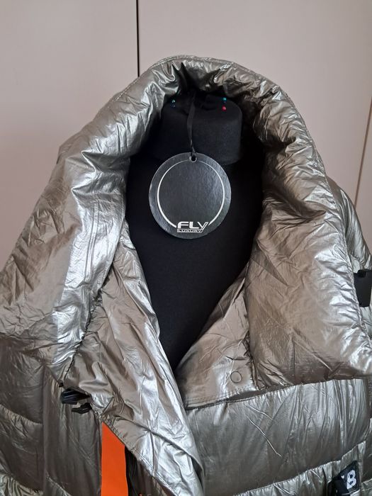 NOWA z metką damska kurtka włoskiej firmy FLY rozmiar L
