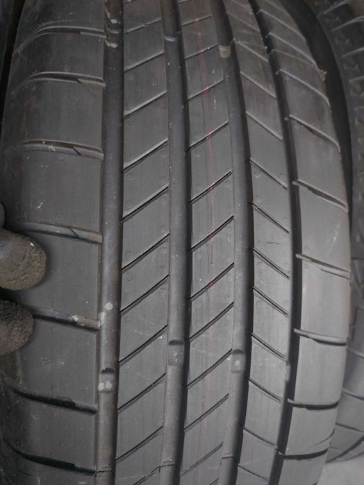 R16 205/60 шини літні 25р Bridgestone Turanza T005