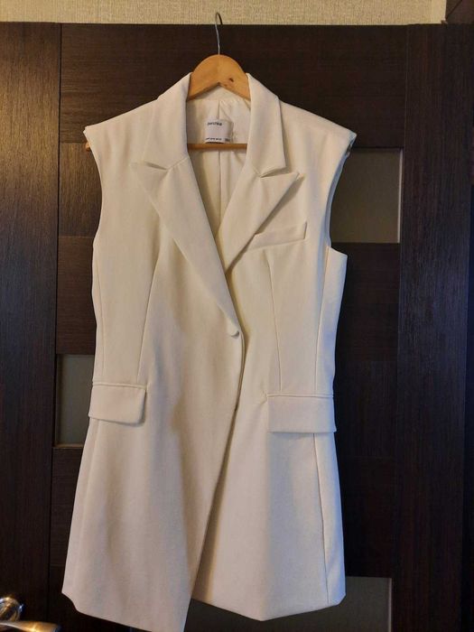 BERSHKA платье сукня пиджак запах торжественное белое HOUSE блакитне