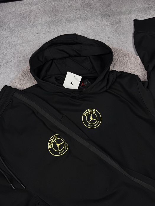 НОВІ КОЛЕКЦІЇ! Костюм Air Jordan Paris Saint-Germain Black