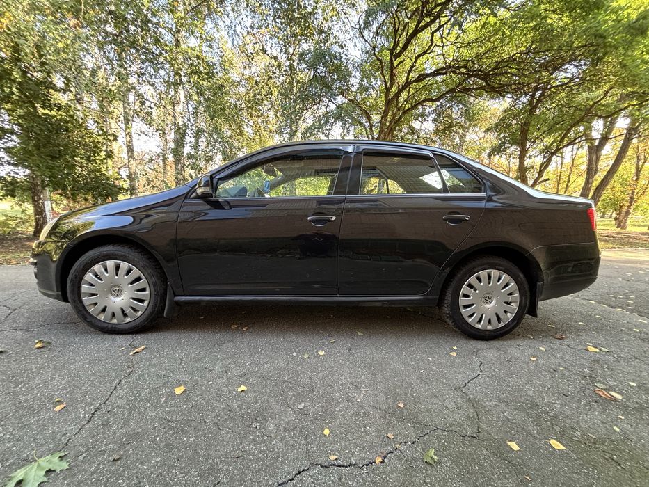 Volkswagen Jetta5 1,6 бензин (обмен можно)