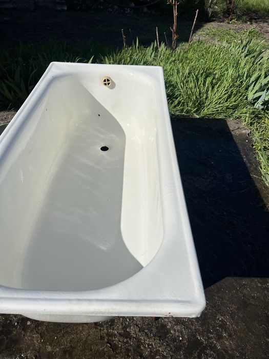 Металіческа ванна під реставрацію, з ніжками, ідеальна основа