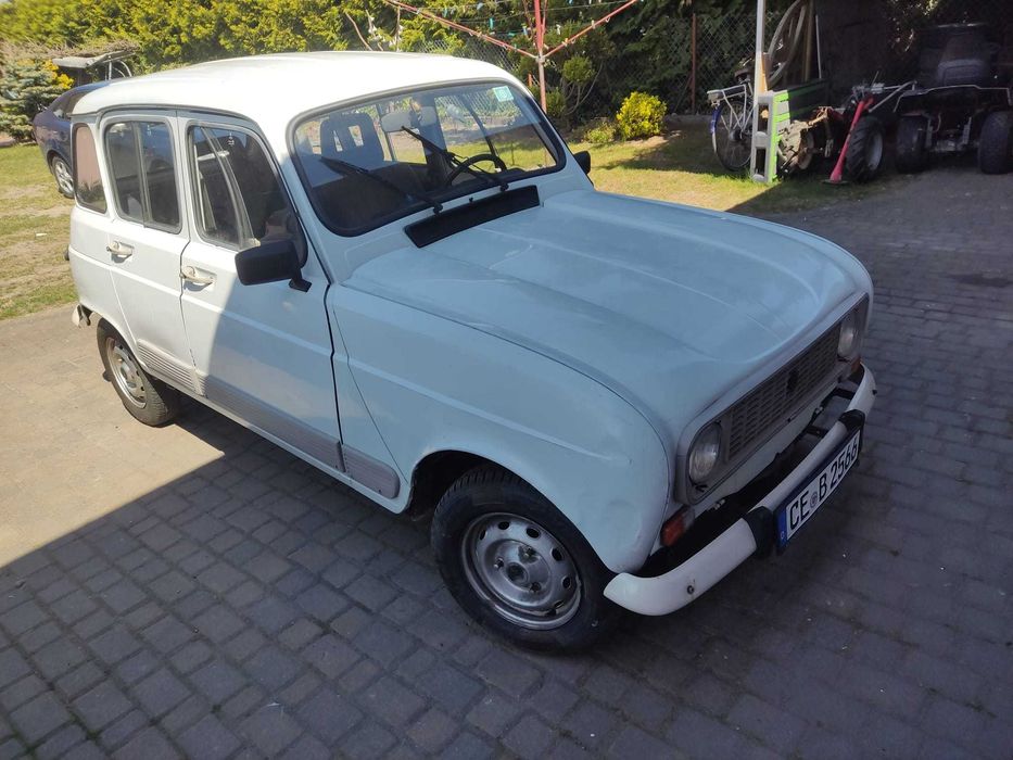 Renault 4