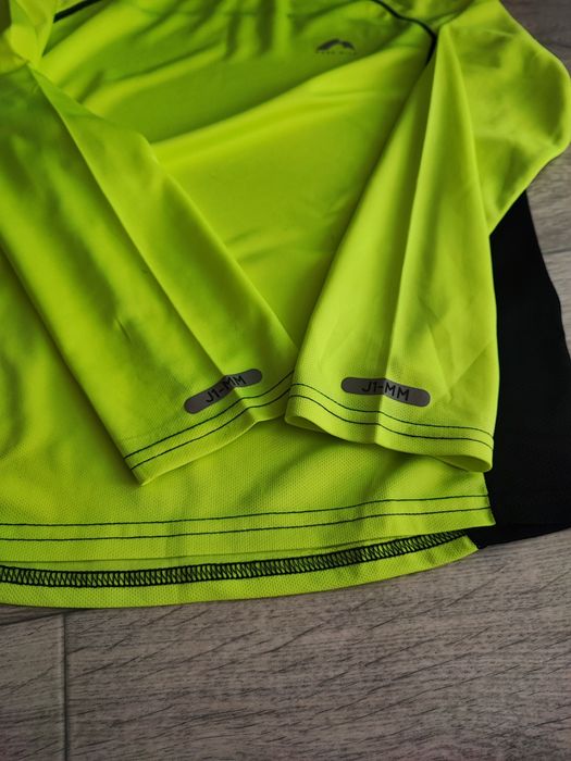 Реглан футболка для спорту