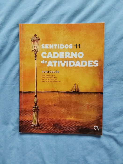 Caderno de exercícios de Português 11° ano