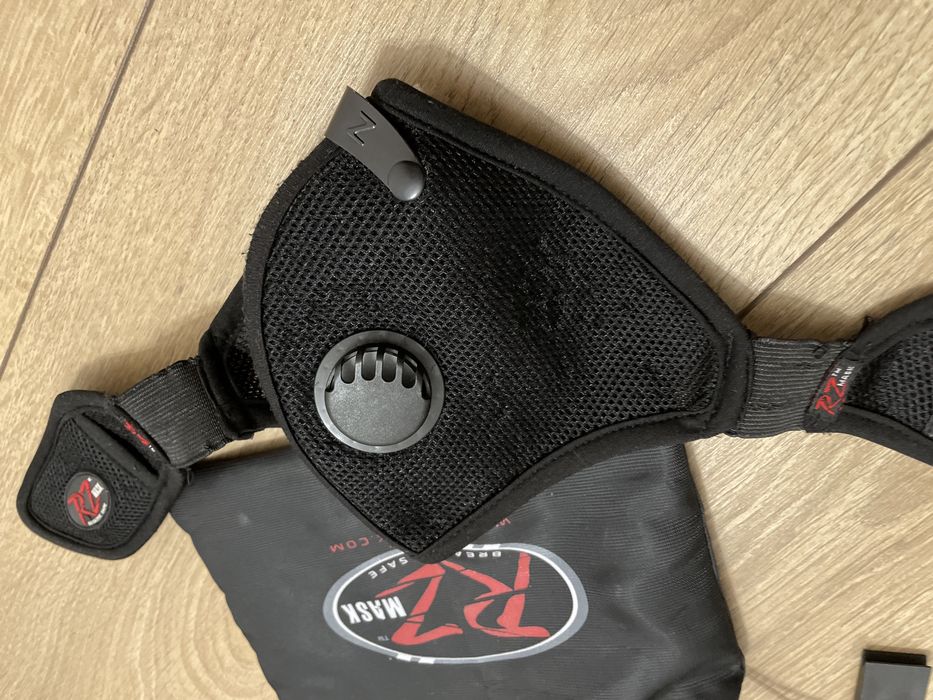 RZ MASK rozmiar M przeciwsmogowa, przeciwpyłowa czarna bez filtrów