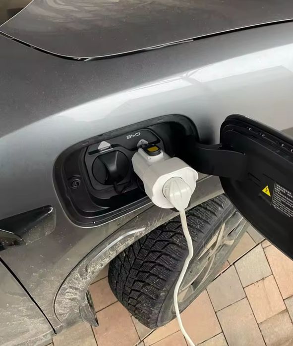 V2L розрядник GB/T для авто з Китаю BYD, Zeekr, Xiaomi