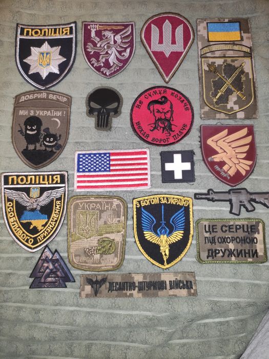 Продам військові шеврони