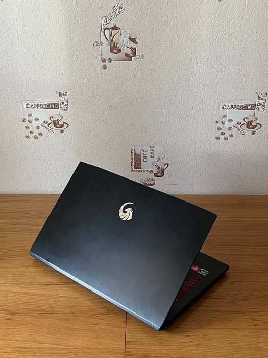 Msi Bravo 17 144Hz | RX5500M | Ryzen 5 4600H | 16/512GB | Win 11 Pro