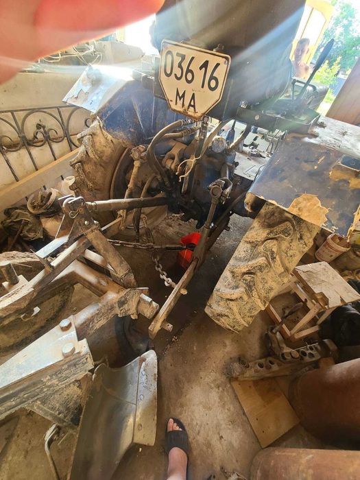 Трактор БУ Т 25 робочий