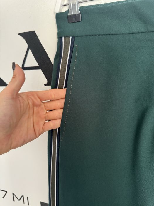 Брюки з боковими смужками sandro