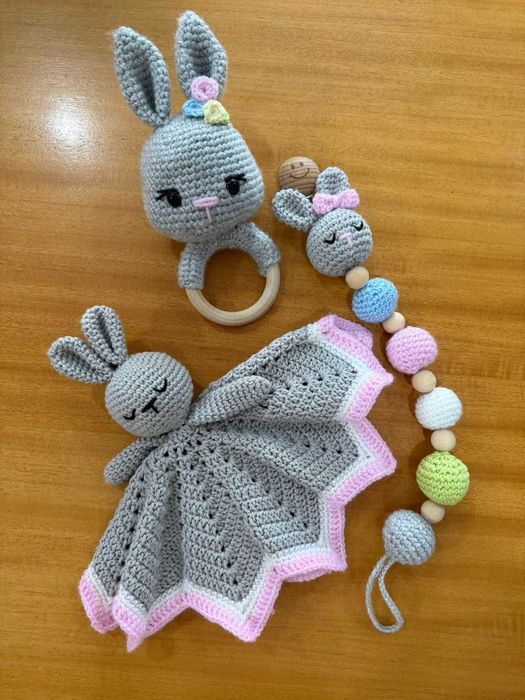 Conjunto amigurumis para bebé