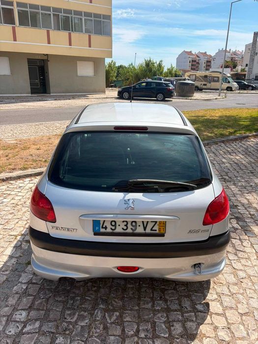 Peugeot 206 — fotografia 4
