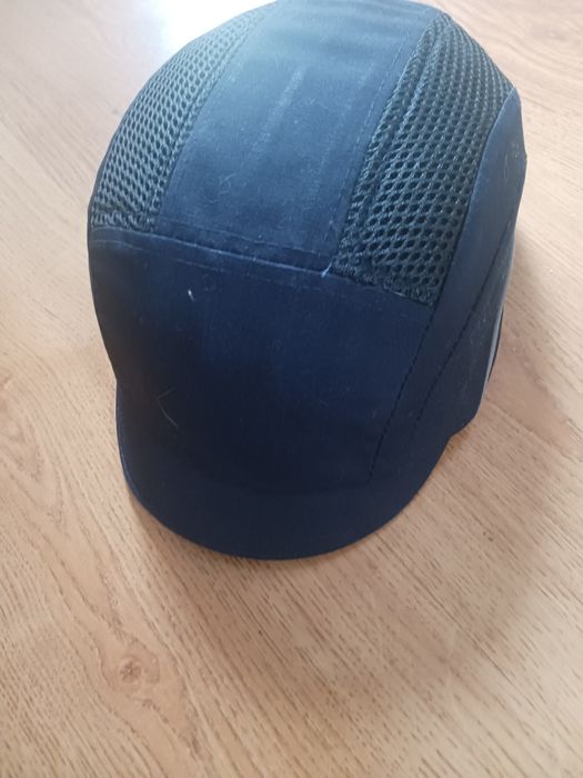 Czapka kask firmy JSP