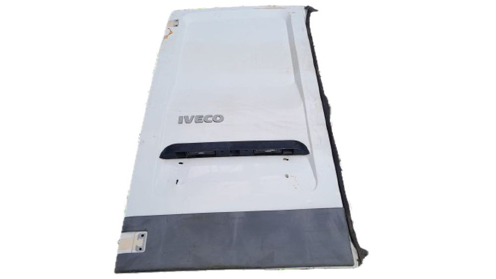 Porta da mala esquerda IVECO Daily III Combi