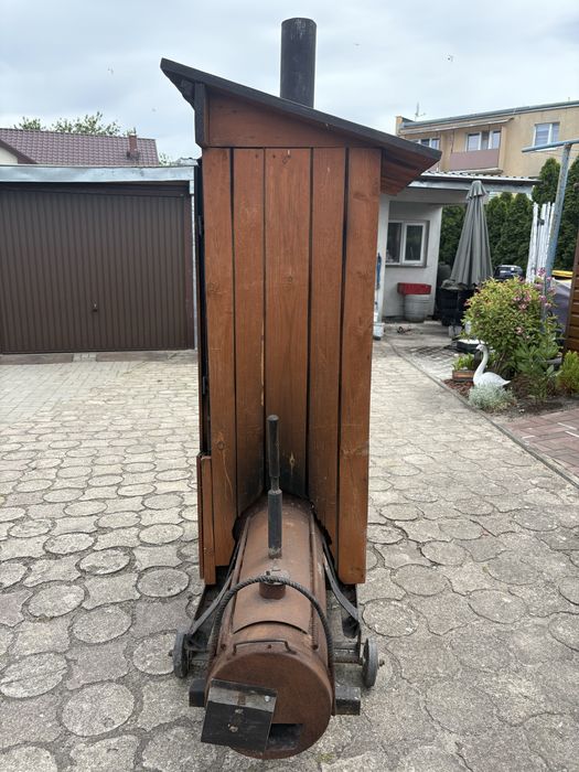 Wędzarnia drewniana– solidna, mobilna