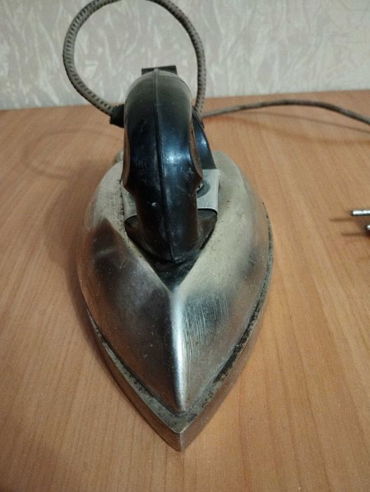 Праска ціна 75 грн.