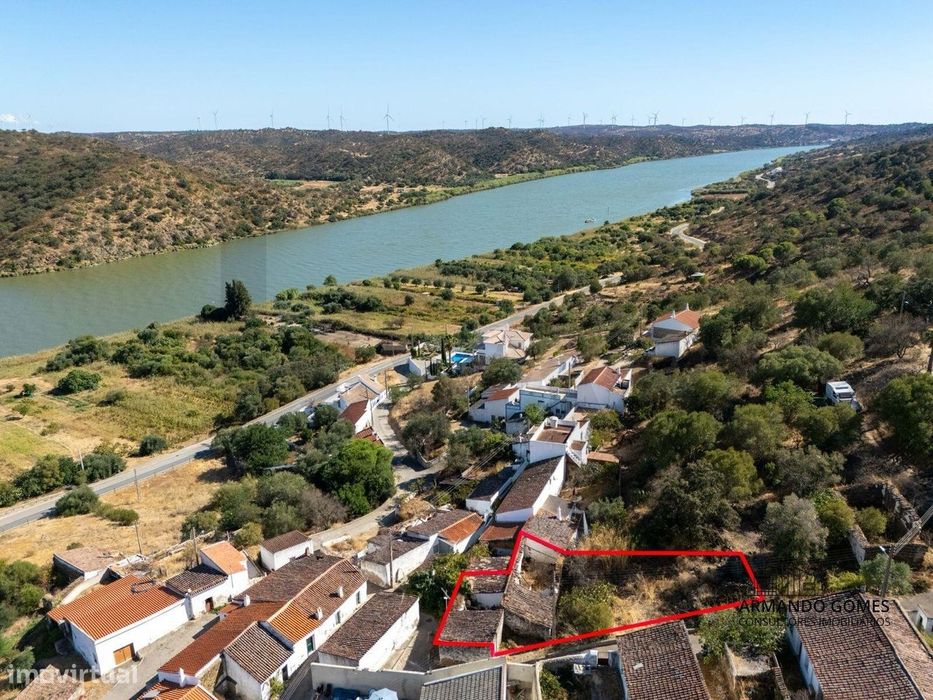 Ruína com Vista Rio Guadiana | Oportunidade de Reabilitação ou Nova Co