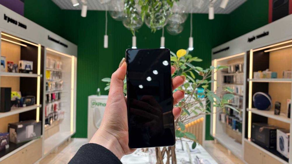 Магазин Google Pixel 7 8/128GB Obsidian/Lemongrass Гарантія Trade In