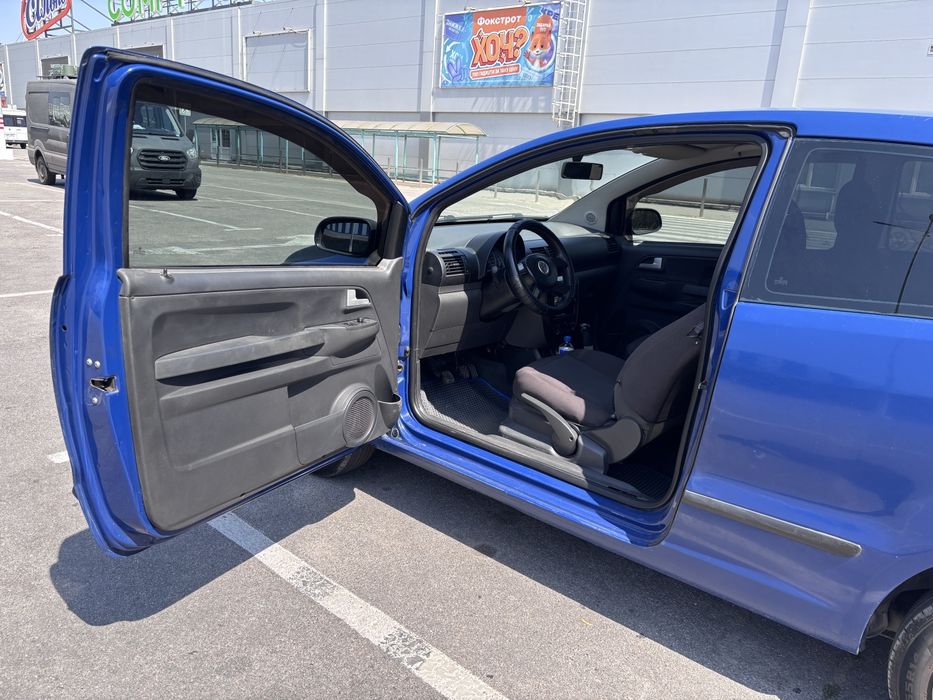 Продам авто Volkswagen Fox 1.4 2005