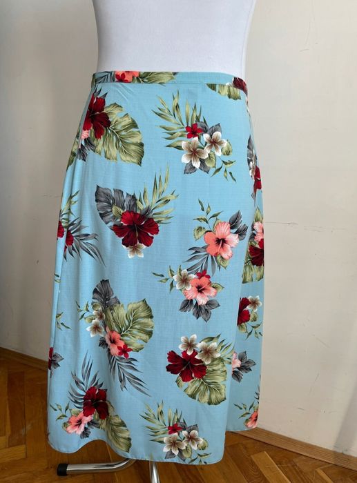 Spódnica kopertowa new look S letnia