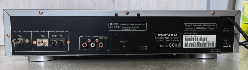 Tuner Marantz ST6001