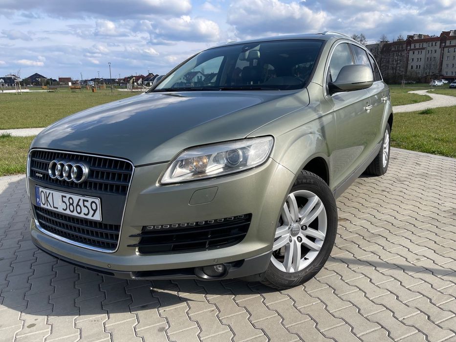 Audi Q7 AUDI Q7 polski salon 235tkm bezwypadkowy 6 miejsc stoliki !
