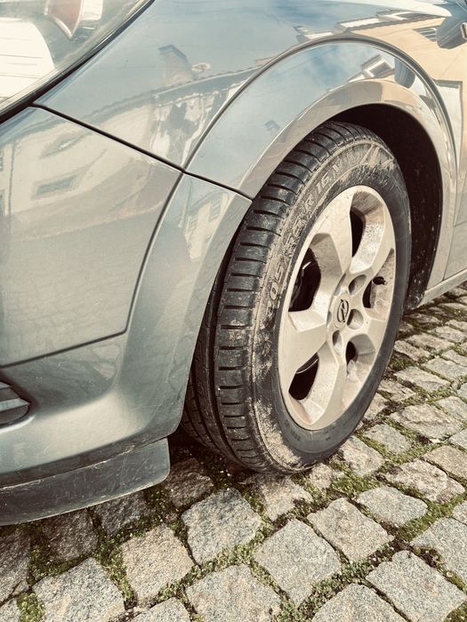 Opel astra 1.7  300mil quilometros