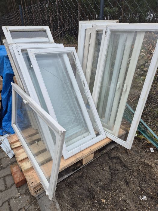 Okna drewniane skrzydła  20 szt