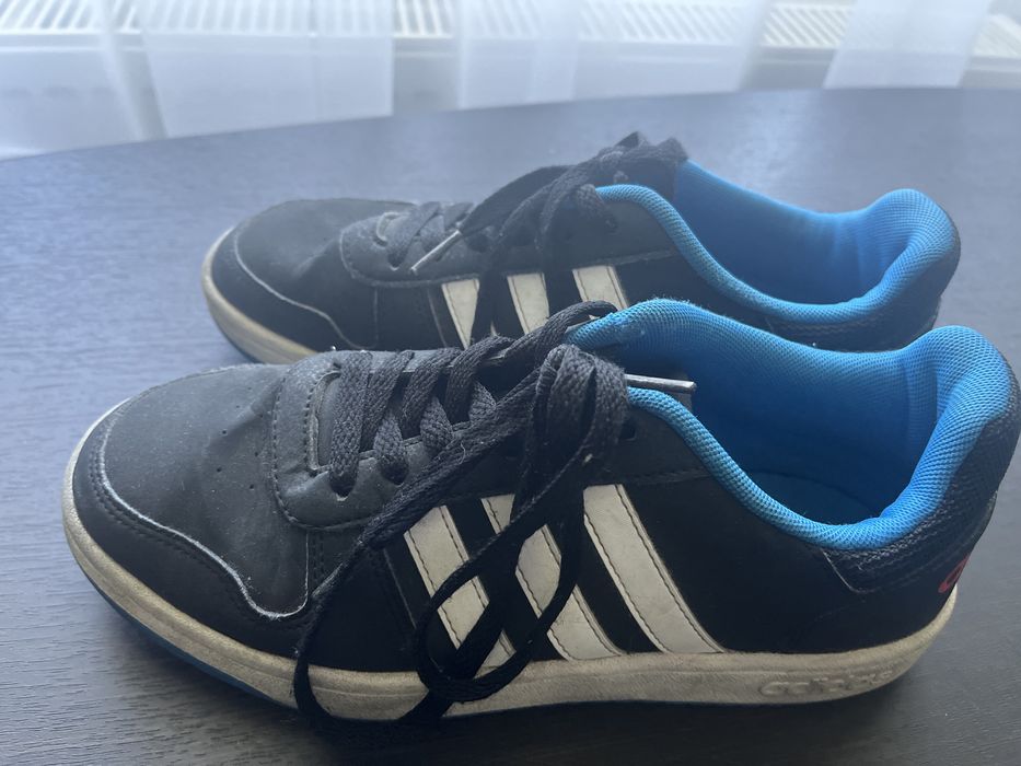 Кросівки Adidas оригінал p. 38,5