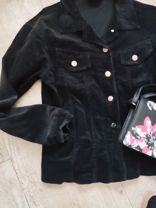 Czarna klasyczna katana damska 40 L sztruks