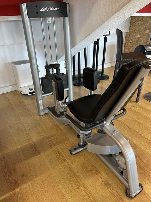 Maquina Fitness abdutores/ adutores LIFE FITNESS