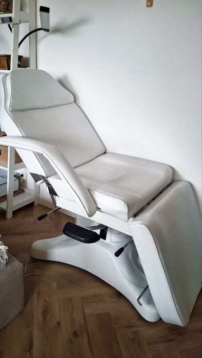 Łóżko kosmetyczne