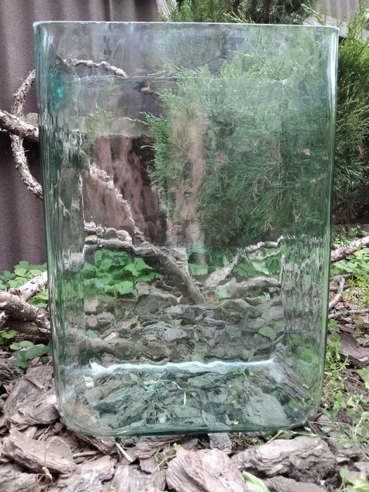 Скляна  товстостінна ємність