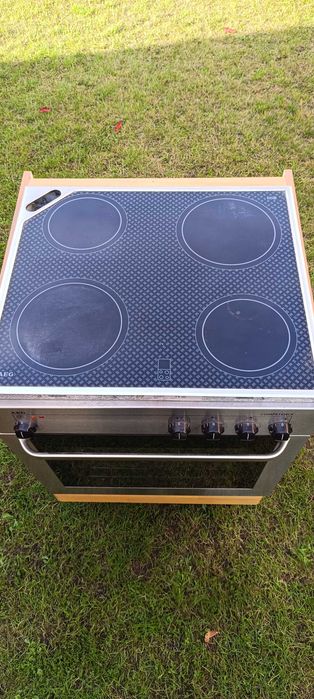 Piekarnik + płyta indukcyjna do zabudowy firmy AEG