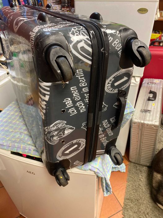 walizka 75x45 x29 cm  4 koła berlin  super